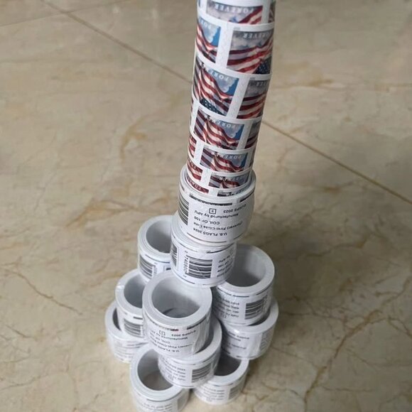 1000 forever stamps of 2024 Mail U.S.A. Flag Postage - Picture 1 of 1